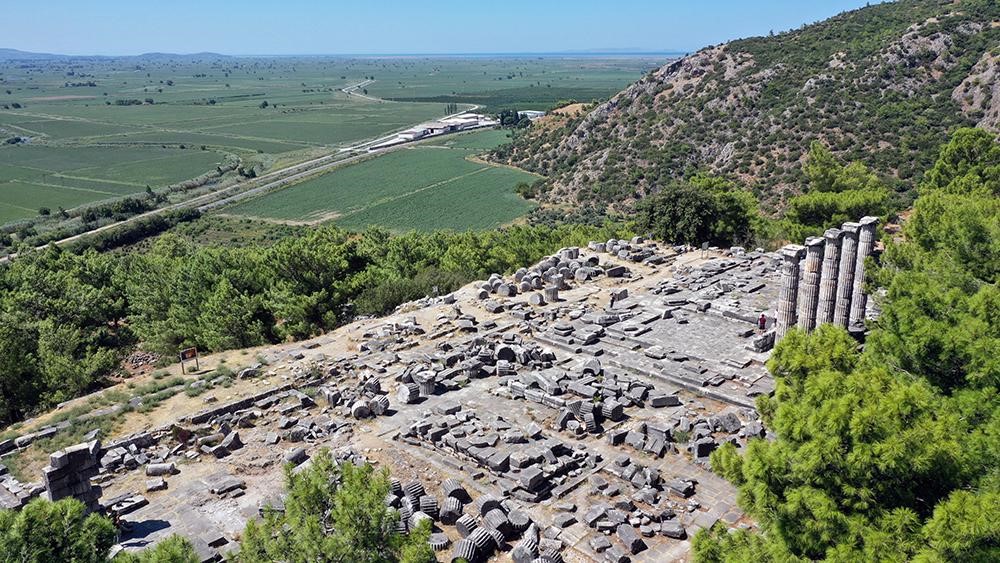 Priene Antik Kenti | Taşa İşlenmiş Bir Şehir Tasarımı