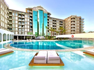 LAUR HOTELS - 7